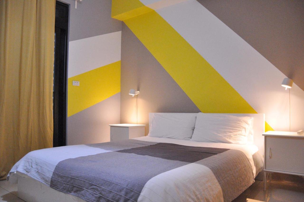 Backpackers' Hostel Taoyuan Airport ภายนอก รูปภาพ